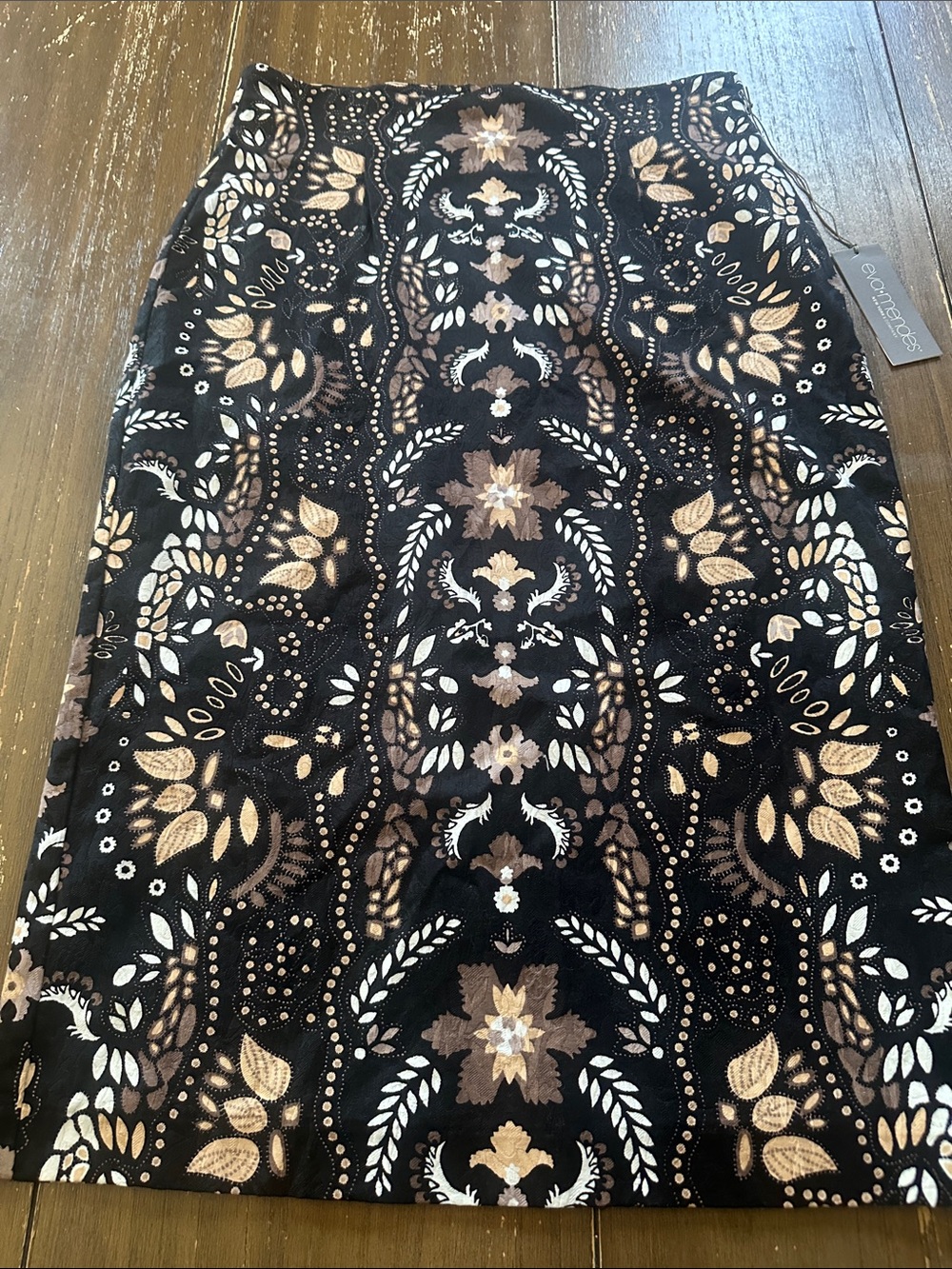 Eva Mendes NY&Company skirt 6*